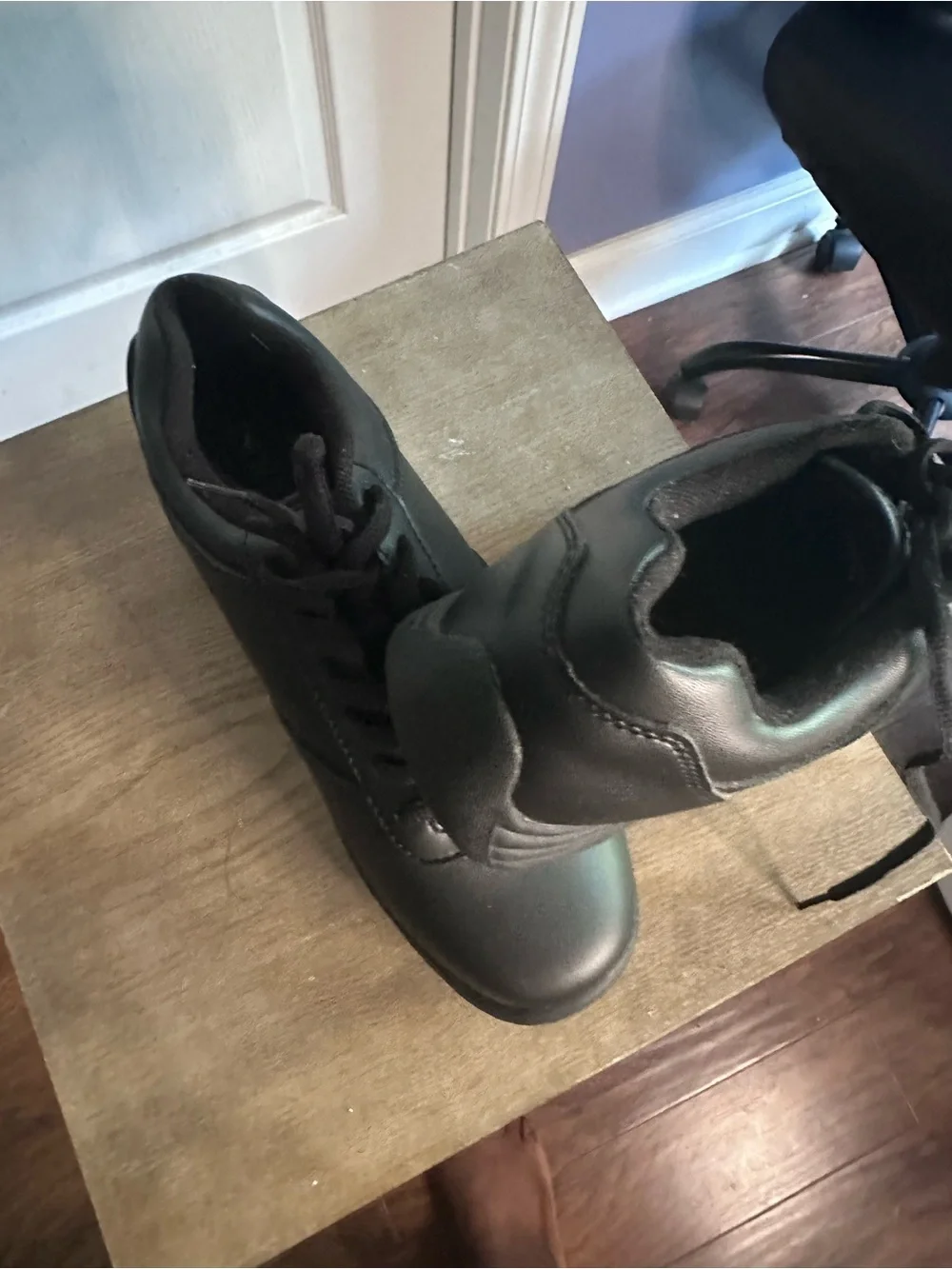 Men's Classic Black Lace-Up Band Shoes